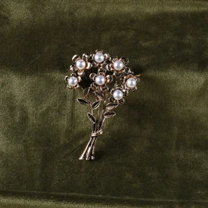 Vintage Floral Brooch
